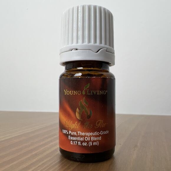 Young Living Essential Oil - Light The Fire - (5ml) New Sealed 60% Full - Picture 1 of 4
